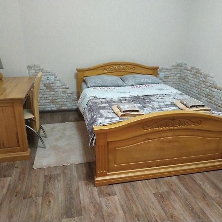 Apartment In The Center Of Old Town Камианец-Подилский Екстериор снимка